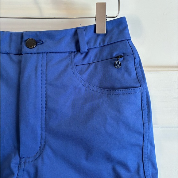 Lululemon High-Waisted Shorts Sz. 4 - Picture 2 of 3